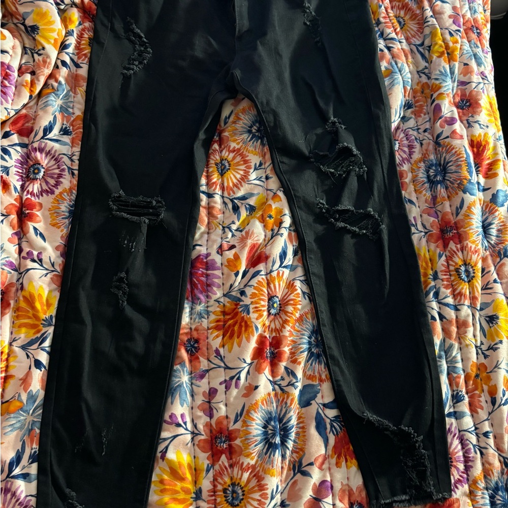 KanCan ripped jeans